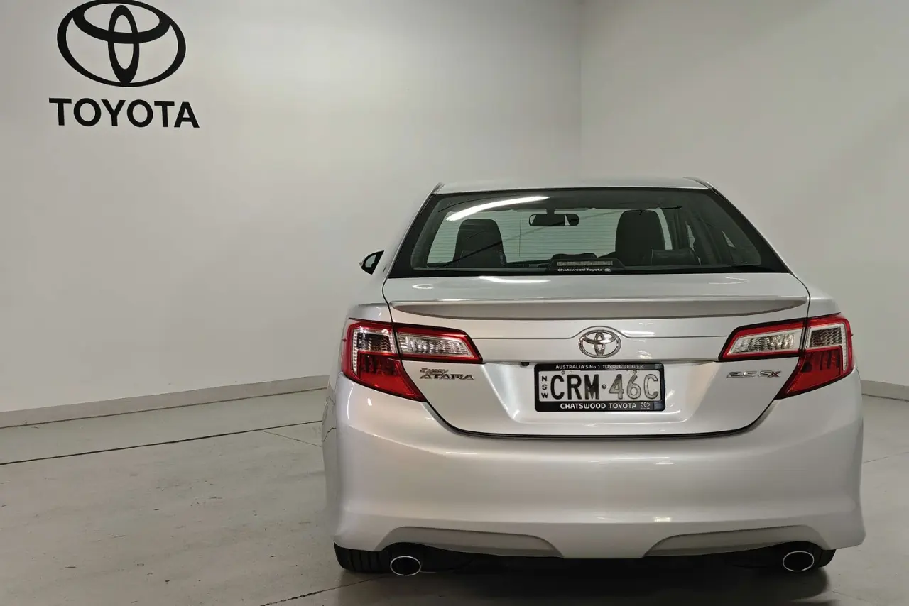 2013 Toyota Camry Gallery Image 7