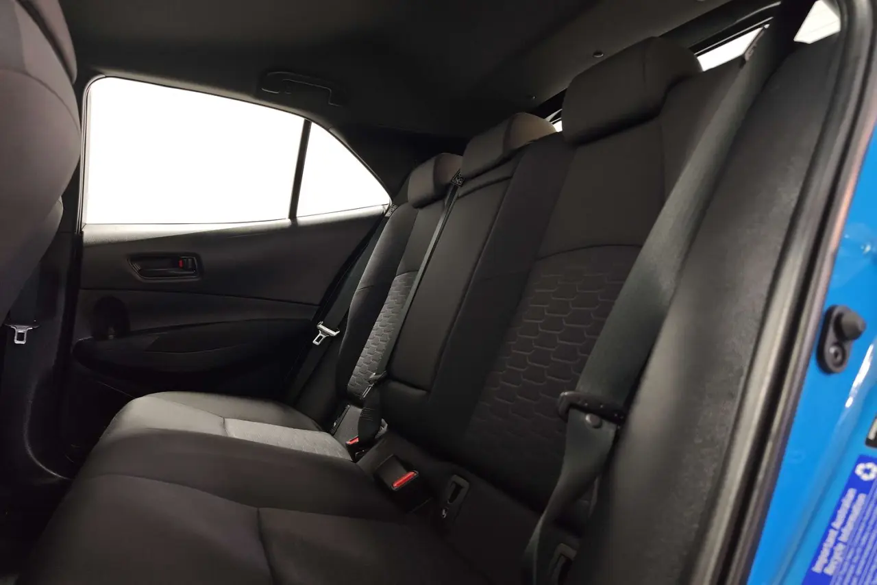 2021 Toyota Corolla Gallery Image 13