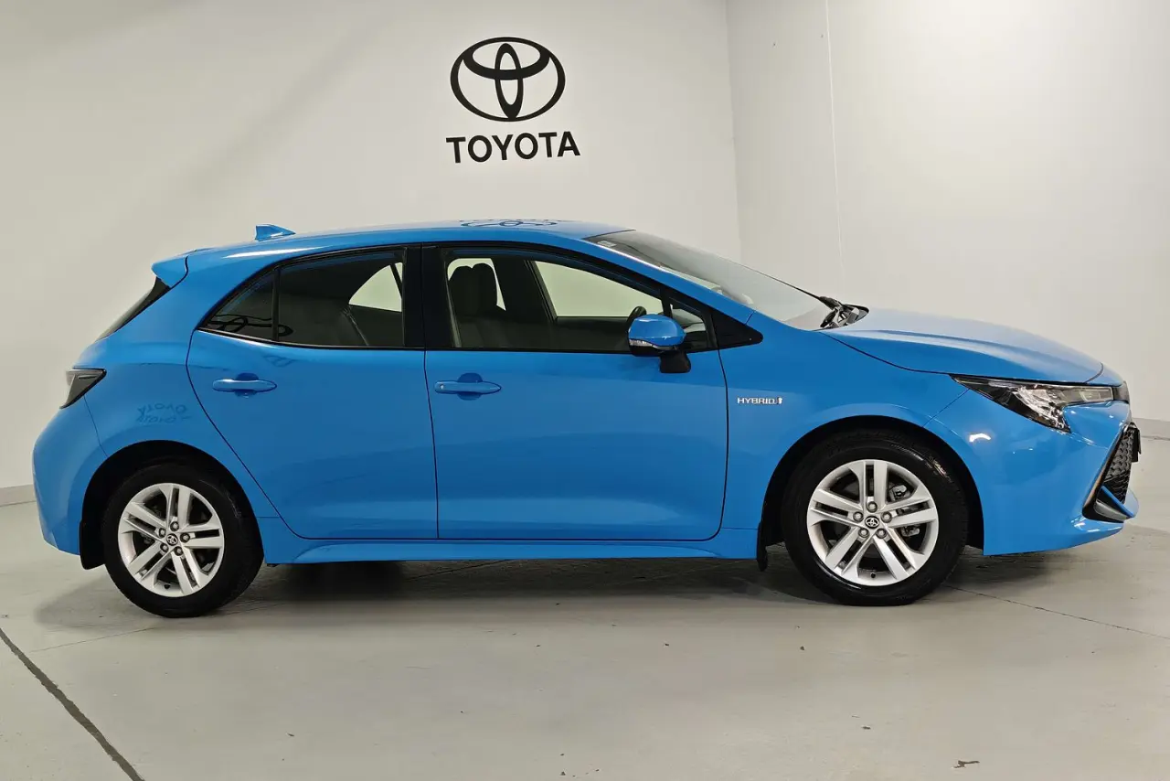 2021 Toyota Corolla Gallery Image 4