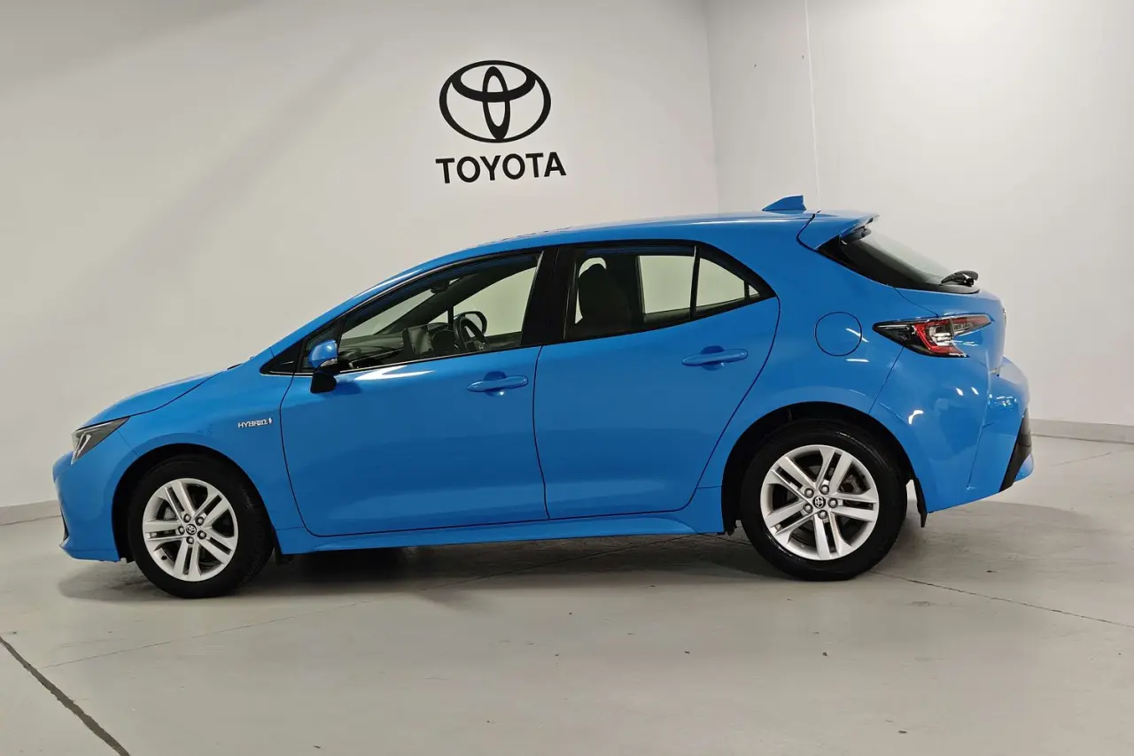 2021 Toyota Corolla Gallery Image 9