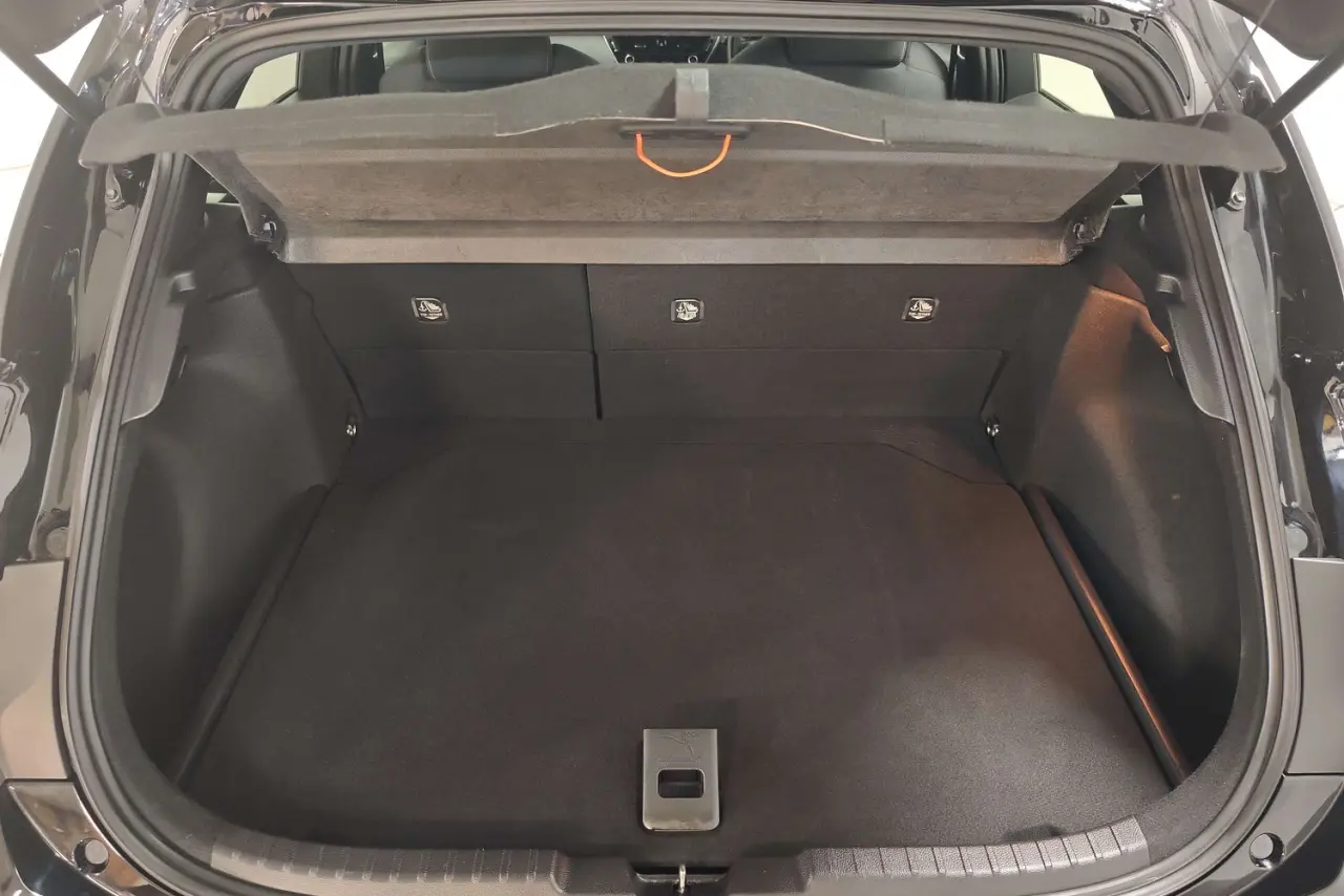 2022 Toyota Corolla Gallery Image 12