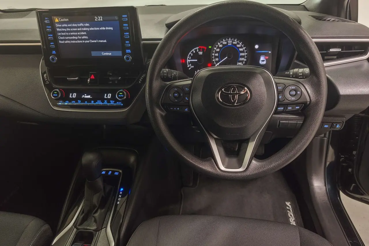 2022 Toyota Corolla Gallery Image 16