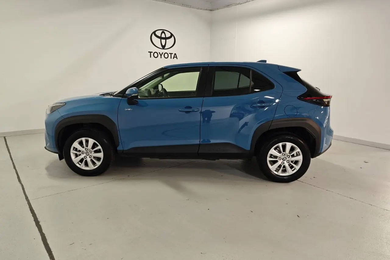 2024 Toyota Yaris Cross Gallery Image 8