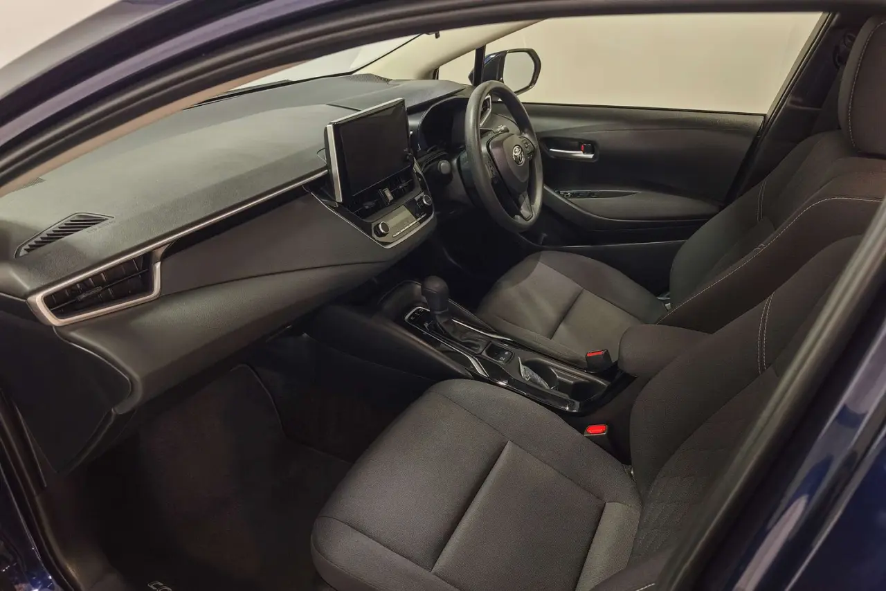 2023 Toyota Corolla Gallery Image 14