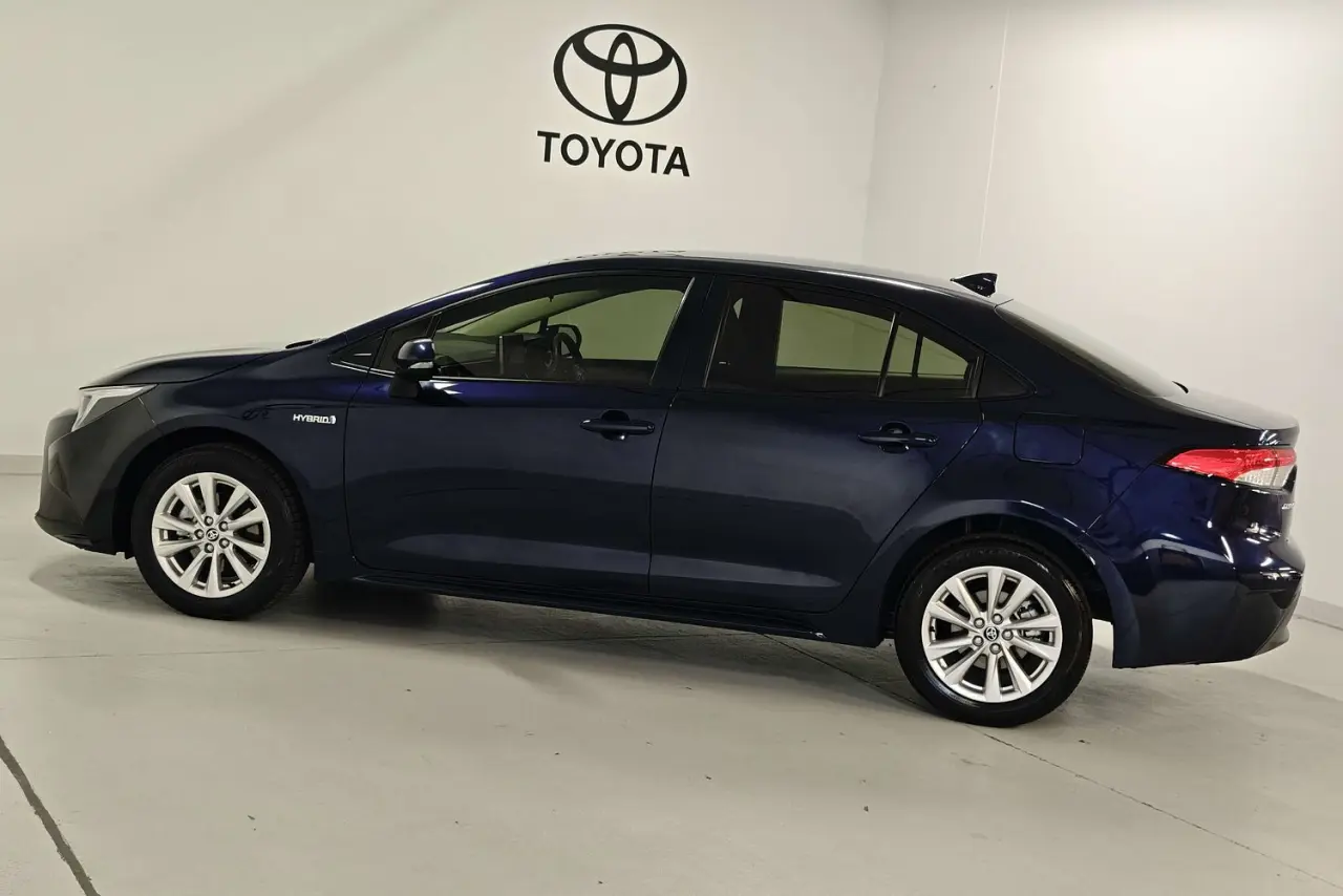 2023 Toyota Corolla Gallery Image 9