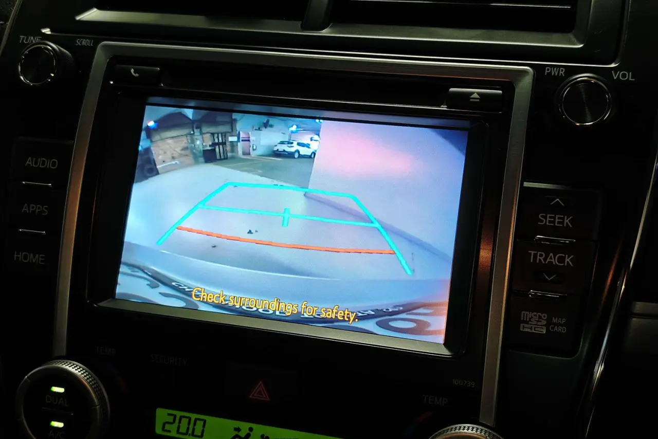 2017 Toyota Camry Gallery Image 20