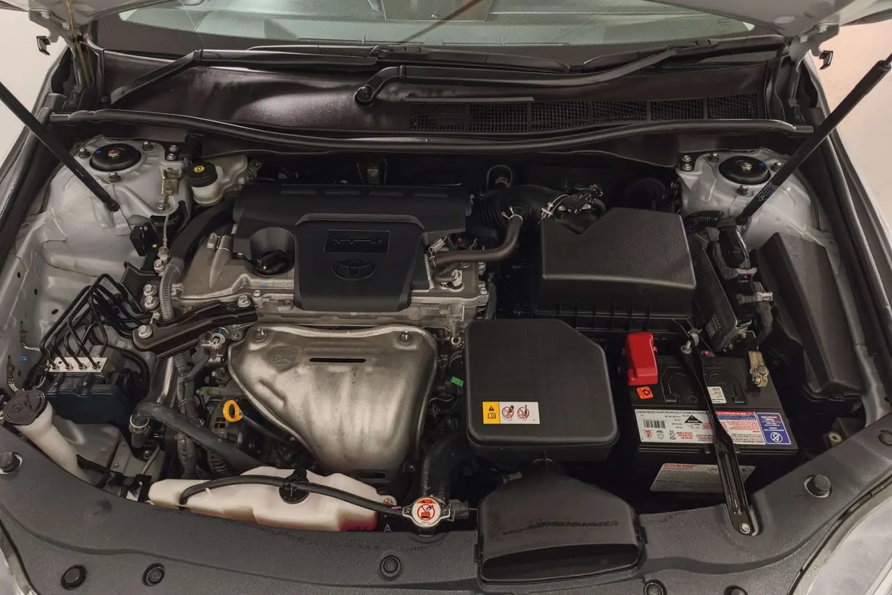 2017 Toyota Camry Gallery Image 22