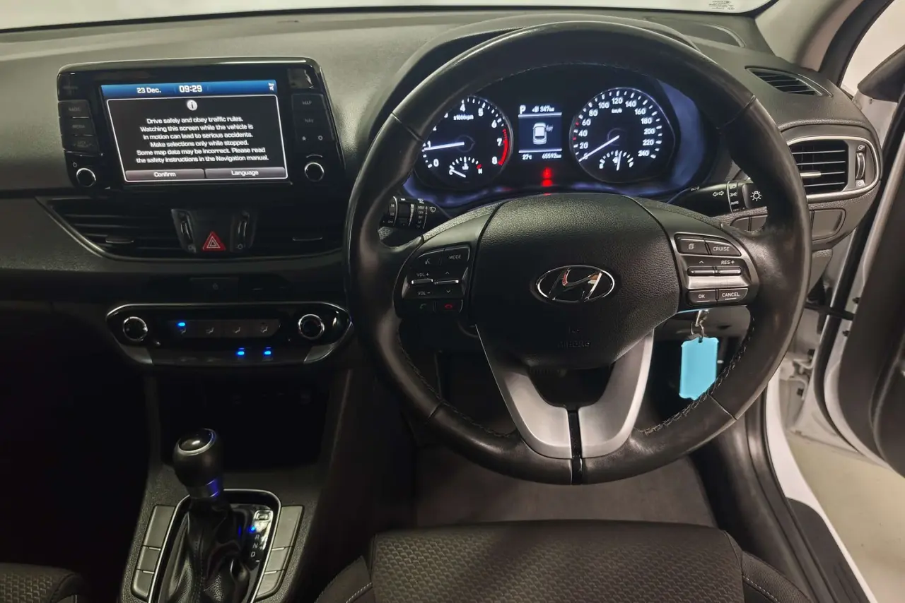 2020 Hyundai i30 Gallery Image 16