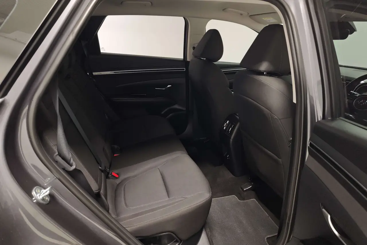 2021 Hyundai Tucson Gallery Image 11