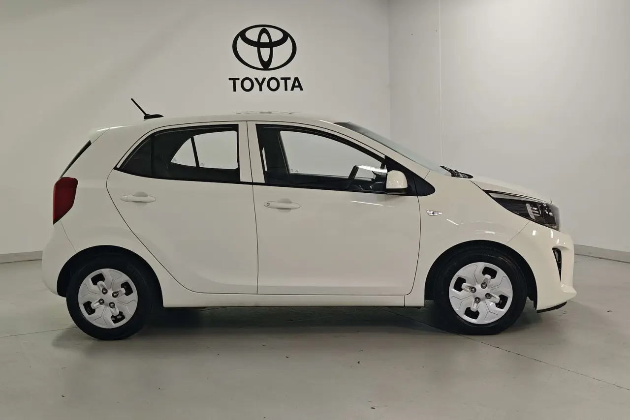 2022 Kia Picanto Gallery Image 4