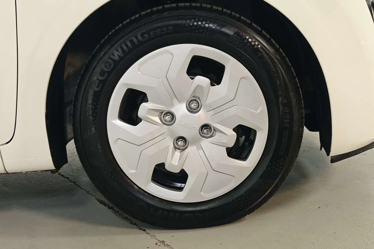 2022 Kia Picanto Gallery Image 5