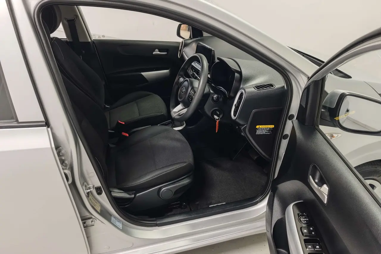 2021 Kia Picanto Gallery Image 10