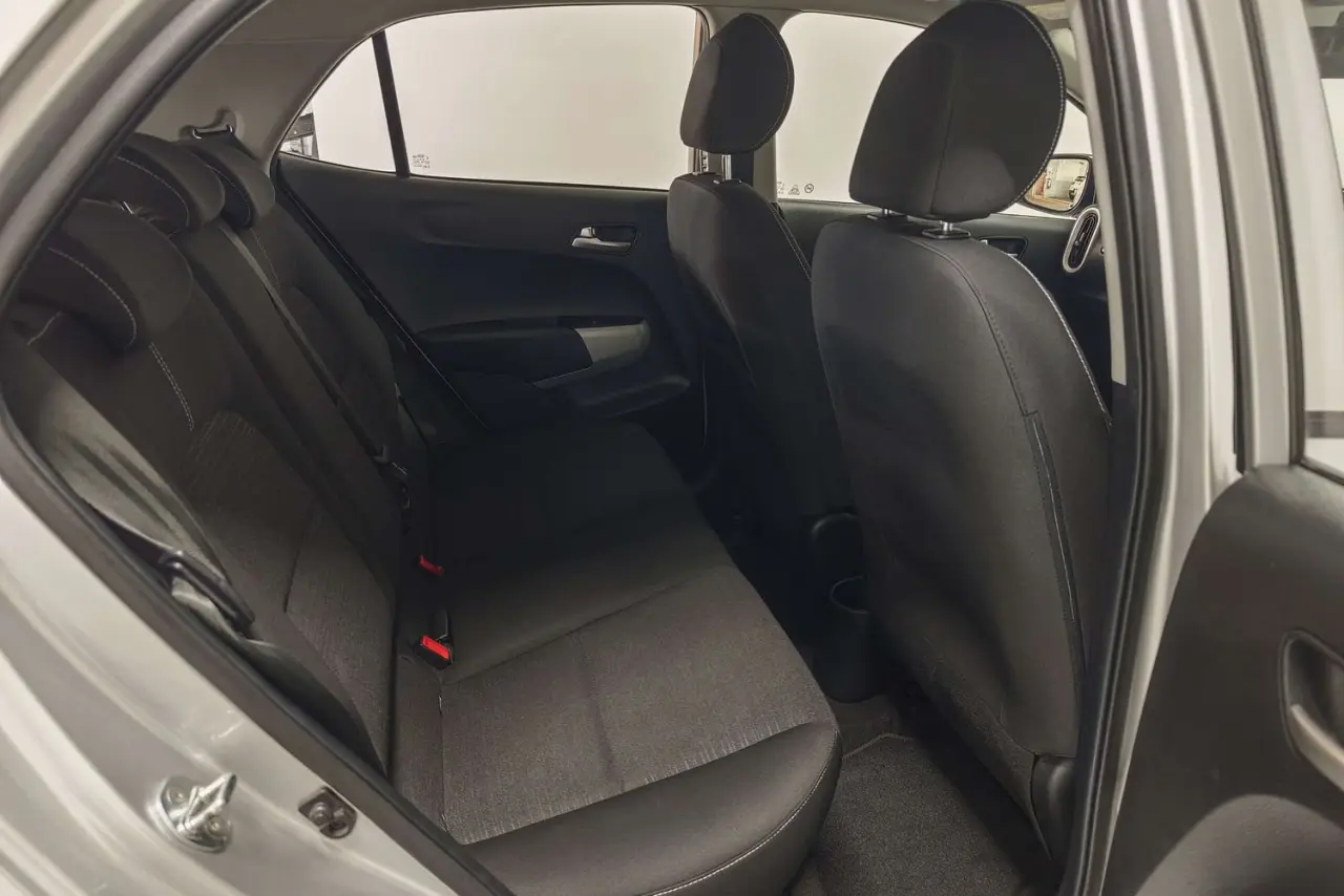 2021 Kia Picanto Gallery Image 11