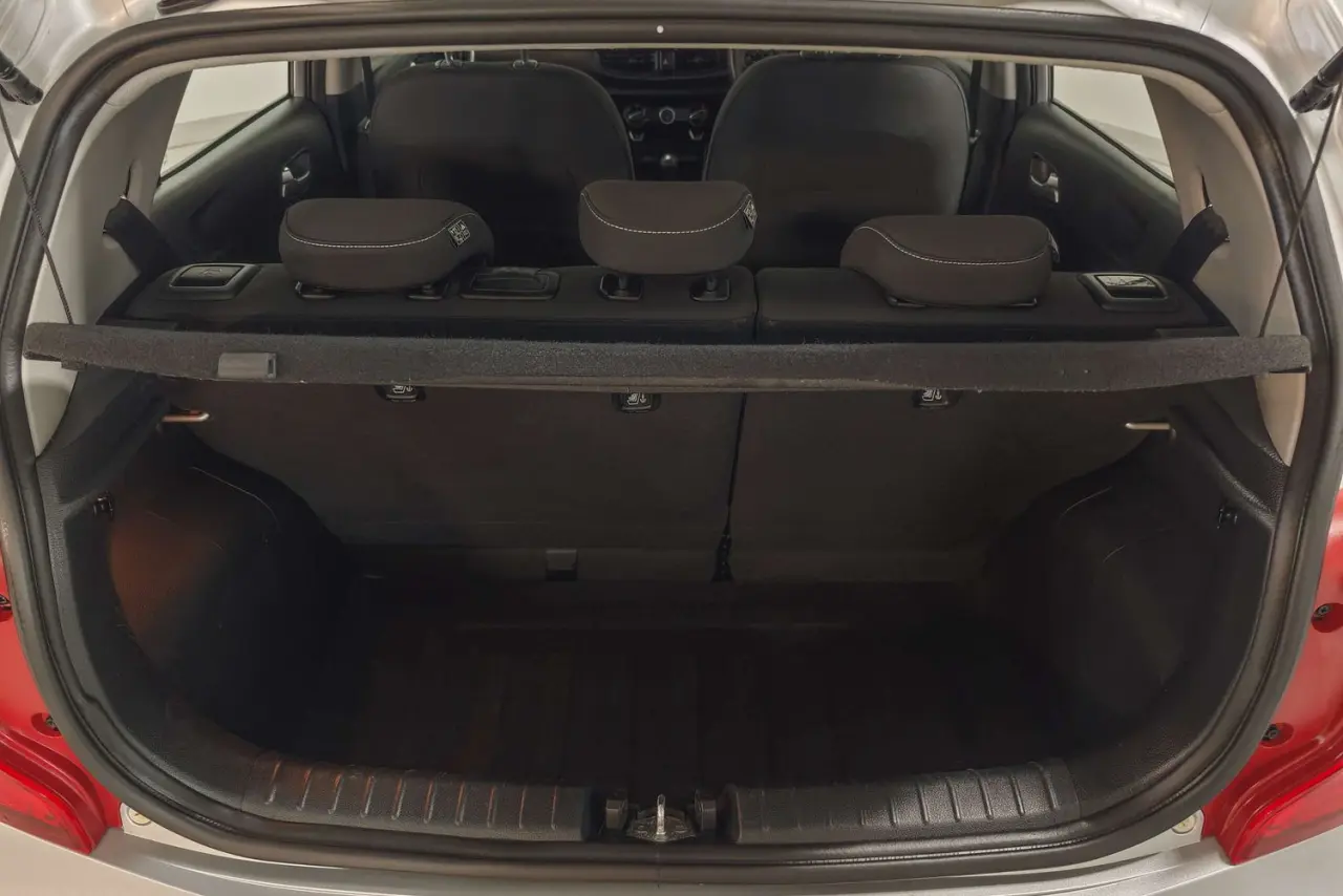 2021 Kia Picanto Gallery Image 12