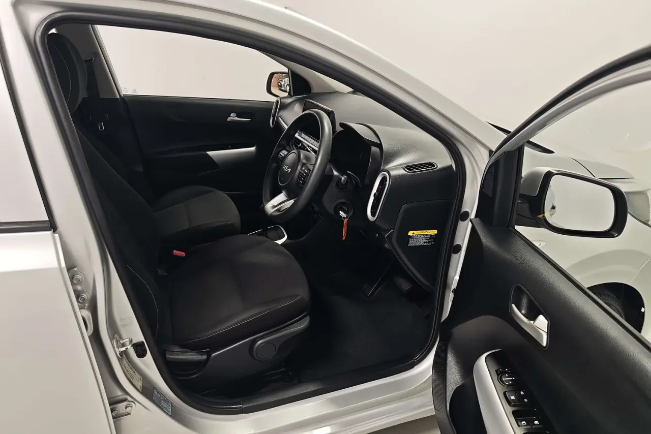 2022 Kia Picanto Gallery Image 10