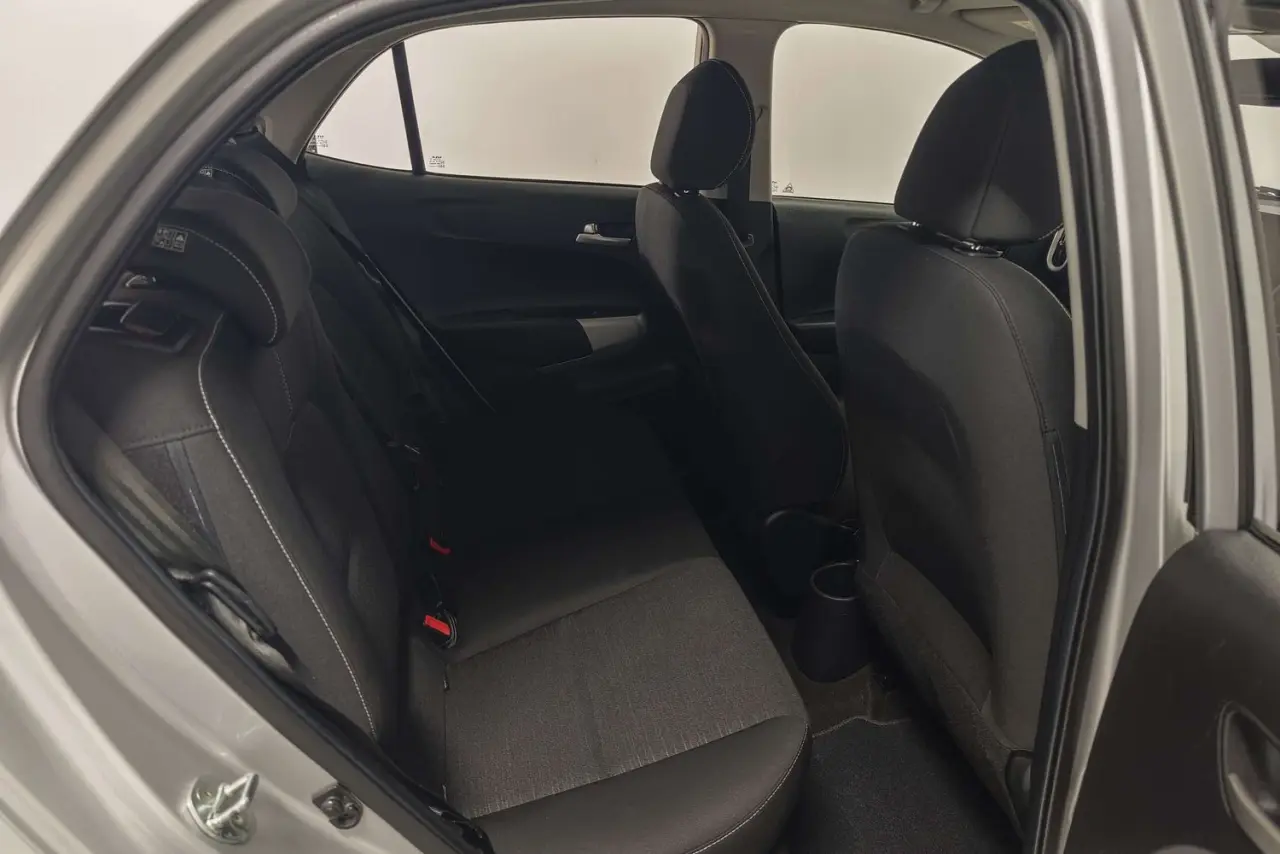 2022 Kia Picanto Gallery Image 11