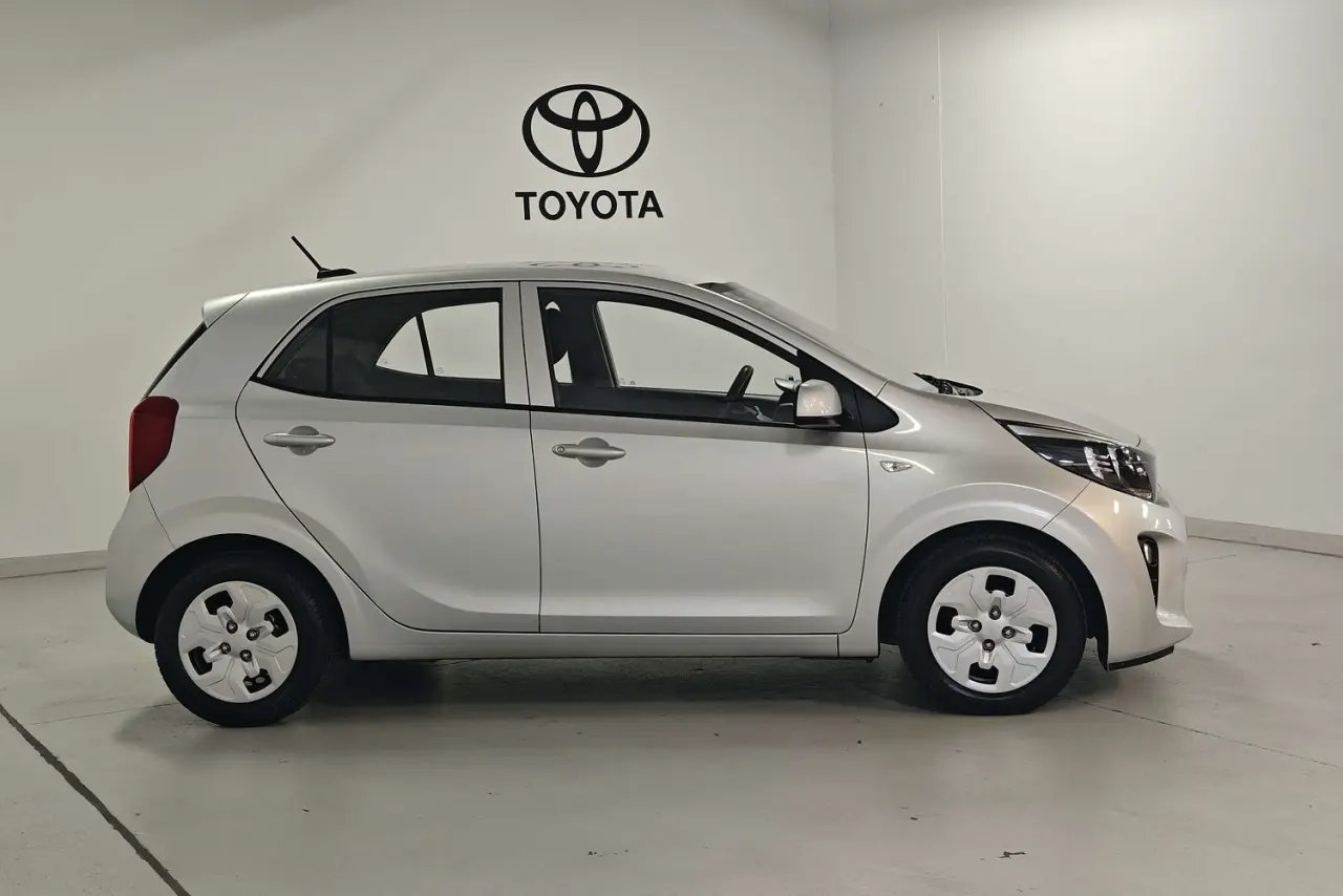 2022 Kia Picanto Gallery Image 4