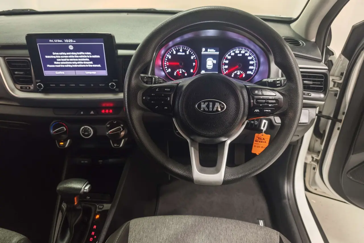 2021 Kia Stonic Gallery Image 16