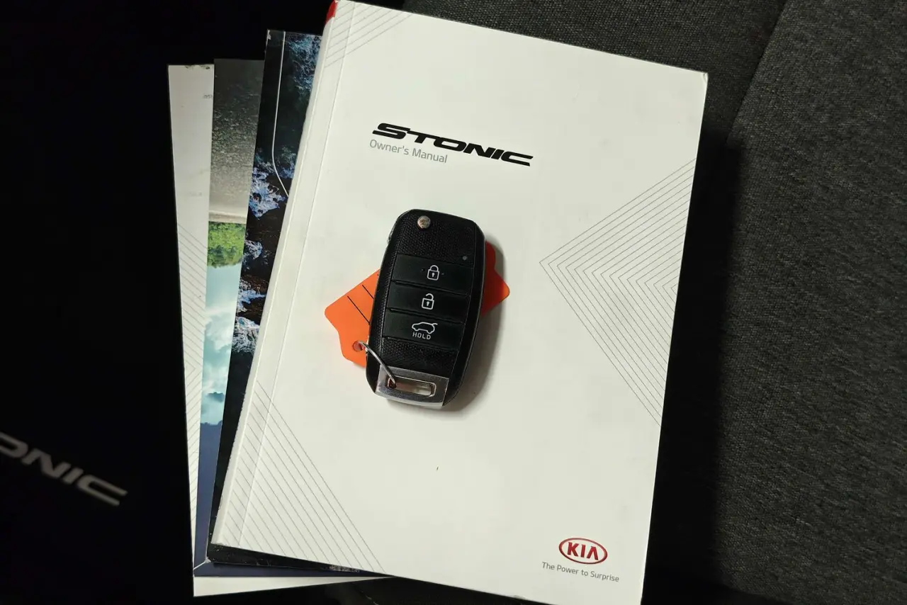 2021 Kia Stonic Gallery Image 21