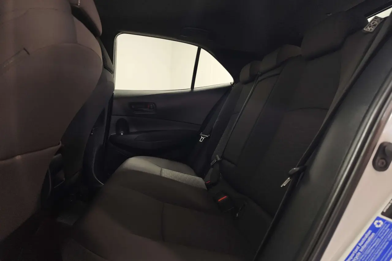 2020 Toyota Corolla Gallery Image 13