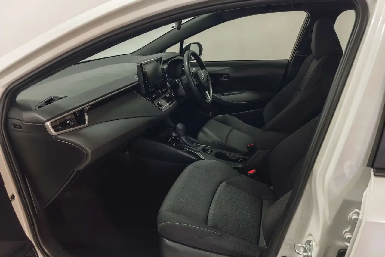 2020 Toyota Corolla Gallery Image 14