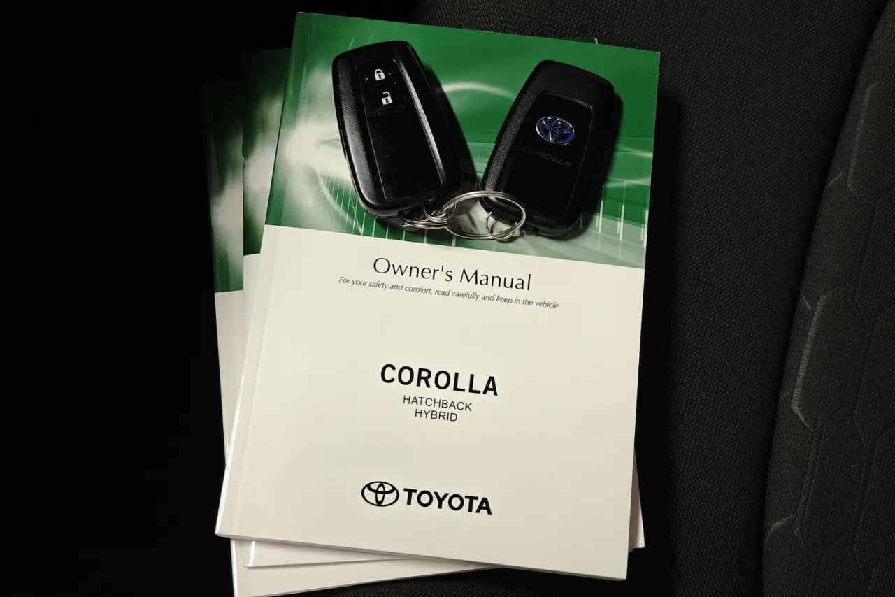 2020 Toyota Corolla Gallery Image 21