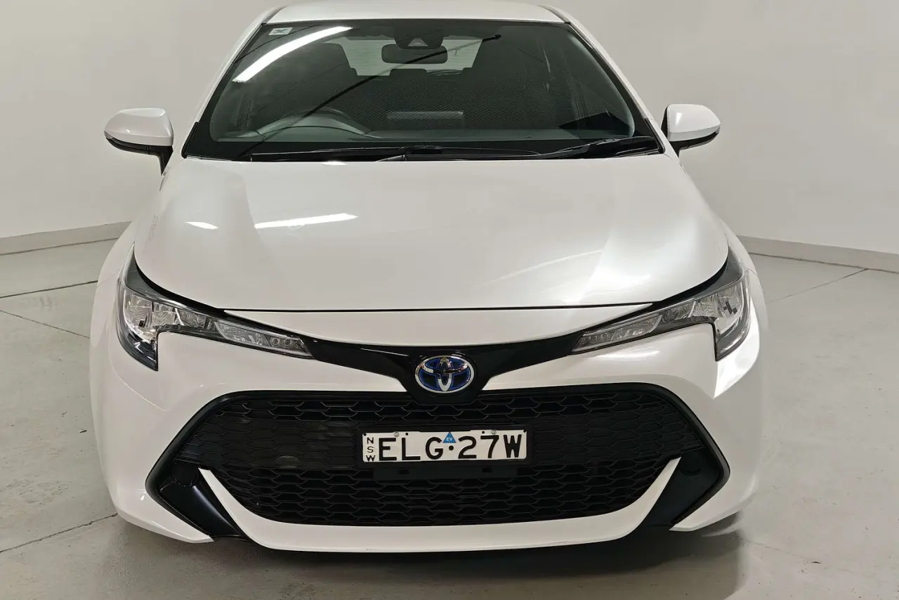 2020 Toyota Corolla Gallery Image 3