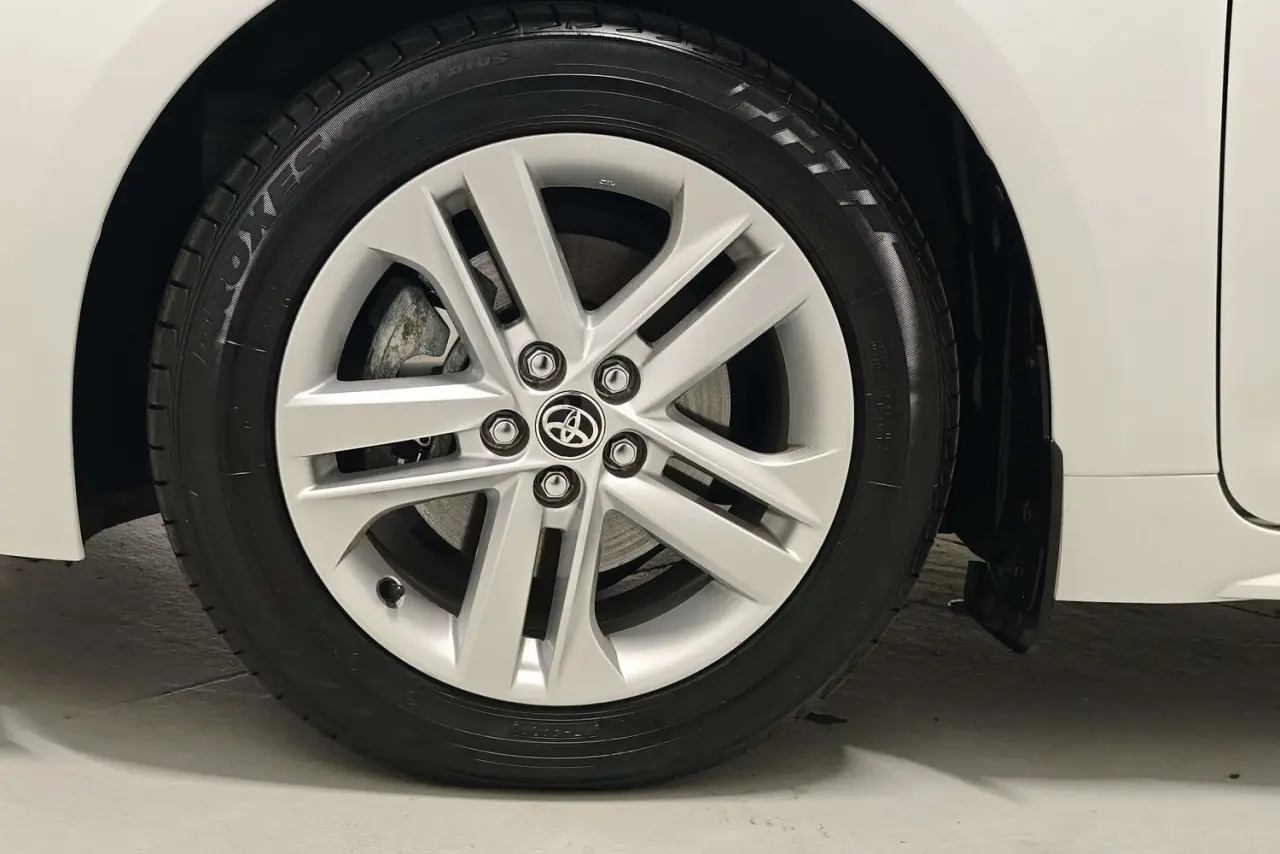 2020 Toyota Corolla Gallery Image 5