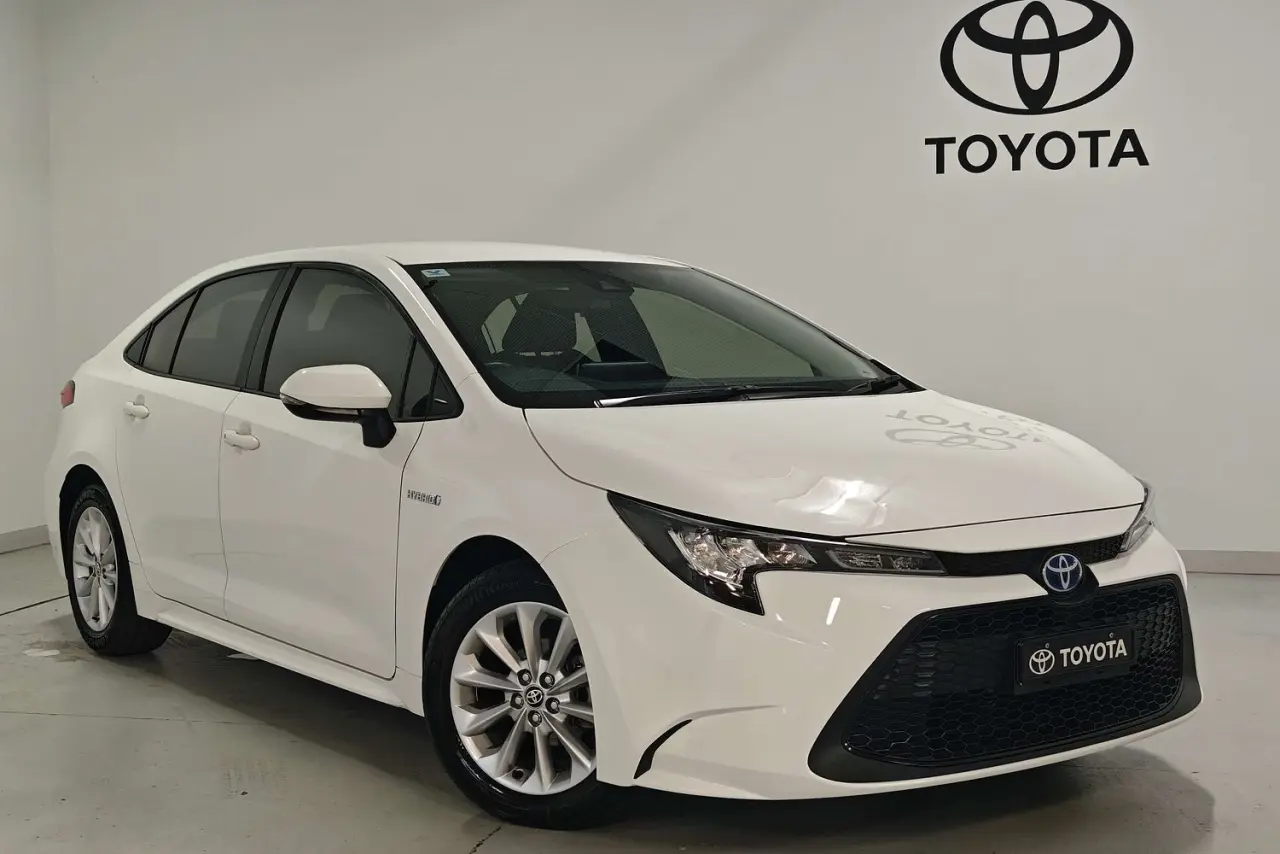 2022 Toyota Corolla Gallery Image 1