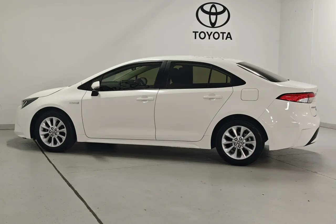 2022 Toyota Corolla Gallery Image 9