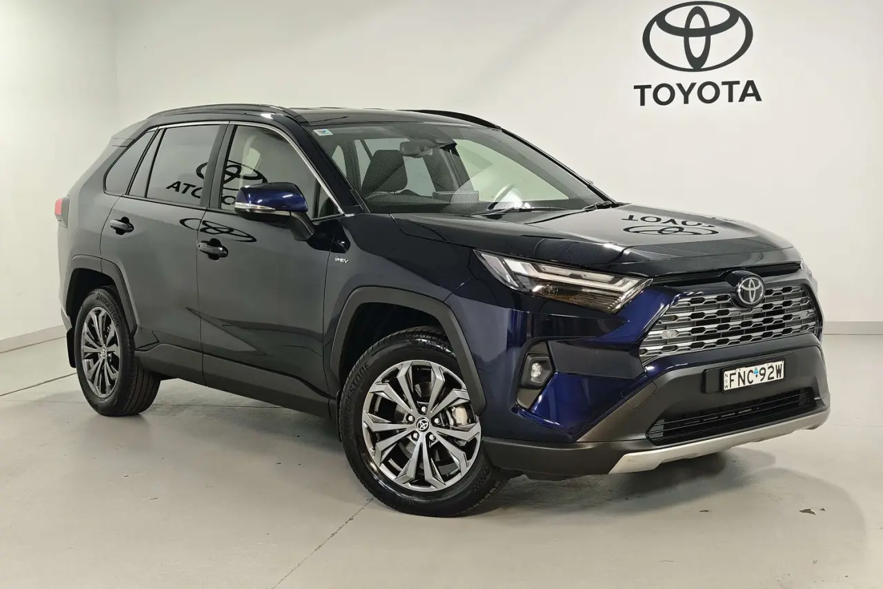 2024 Toyota RAV4 Gallery Image 1