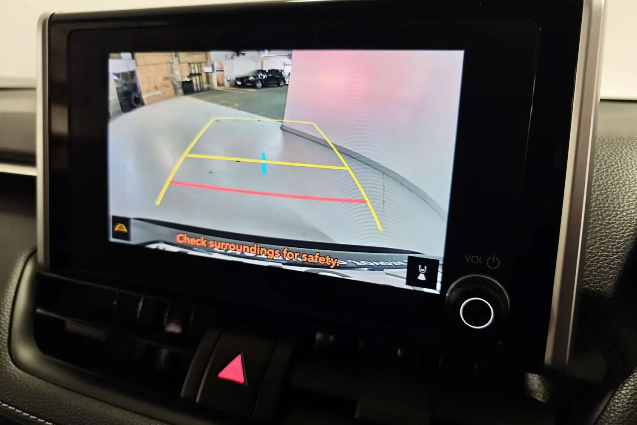 2024 Toyota RAV4 Gallery Image 21