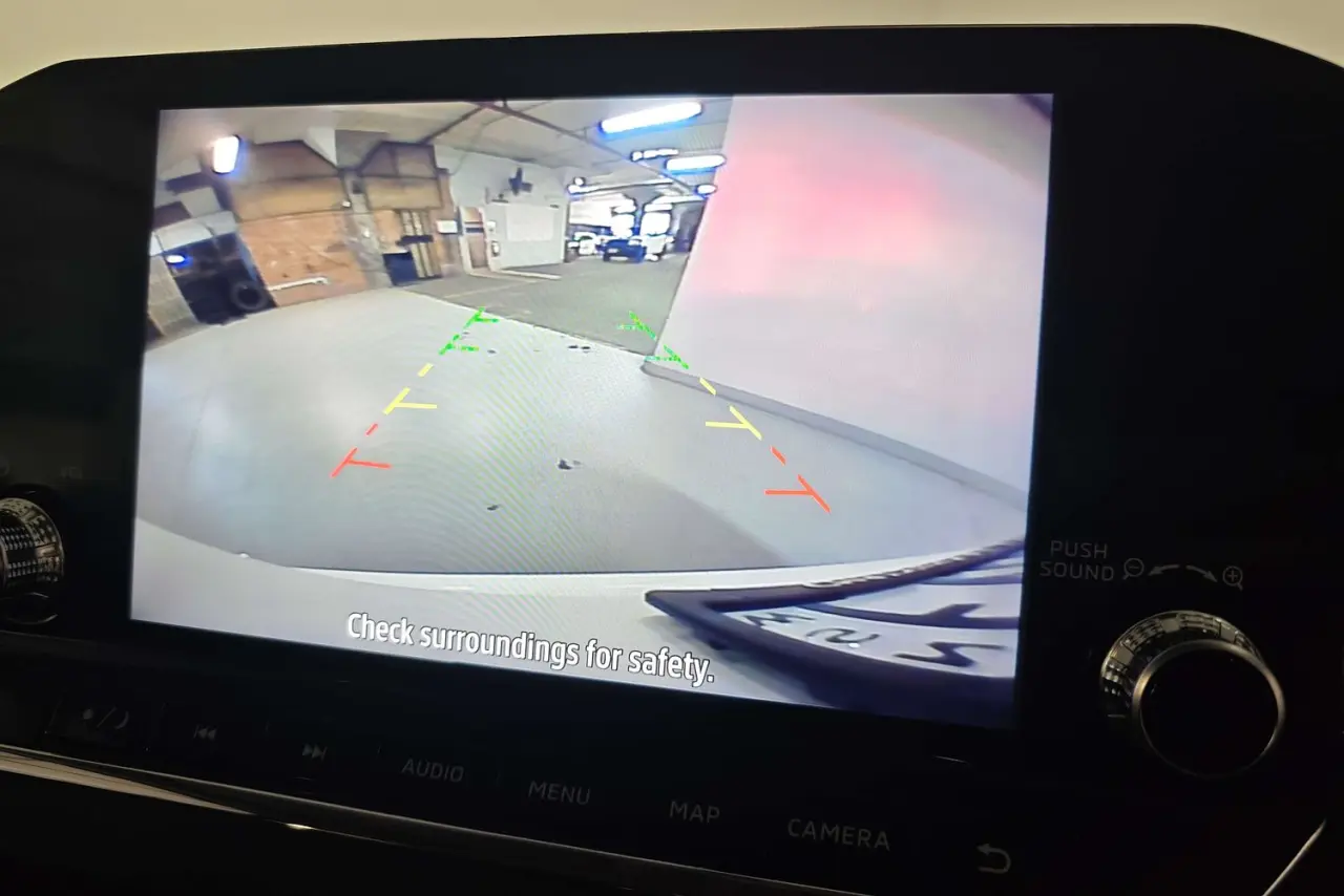 2022 Mitsubishi Outlander Gallery Image 20