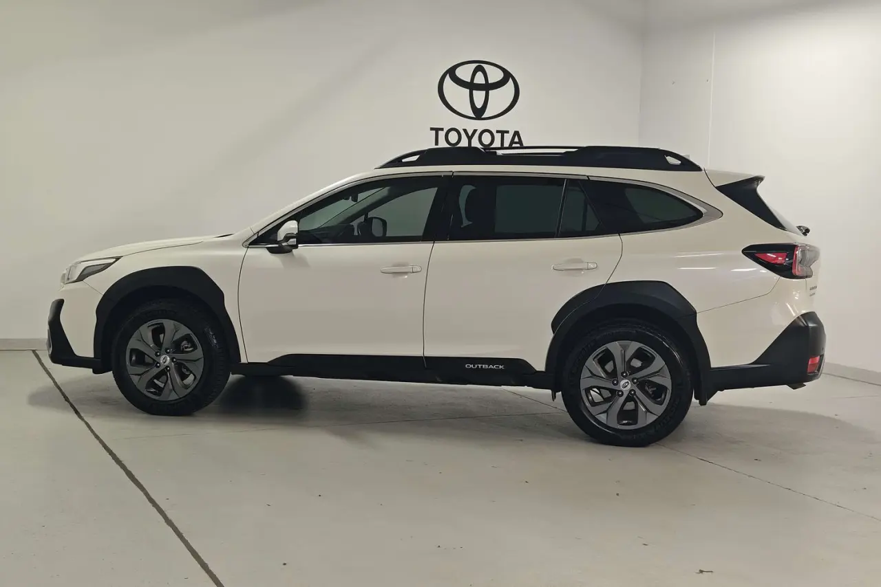 2021 Subaru Outback Gallery Image 9