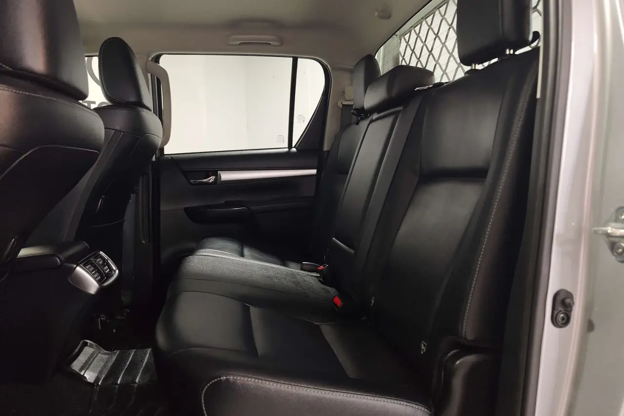 2023 Toyota Hilux Gallery Image 13