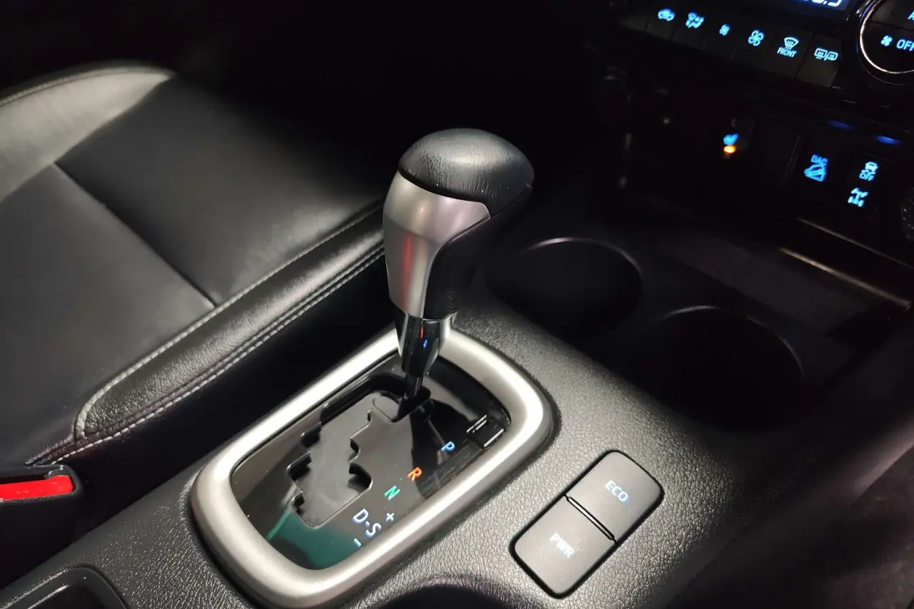 2023 Toyota Hilux Gallery Image 19