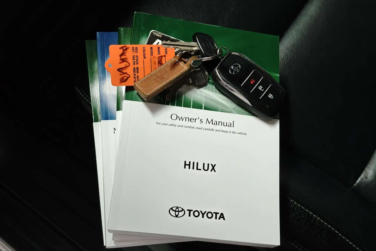 2023 Toyota Hilux Gallery Image 21