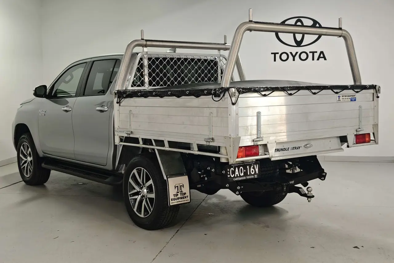 2023 Toyota Hilux Gallery Image 6