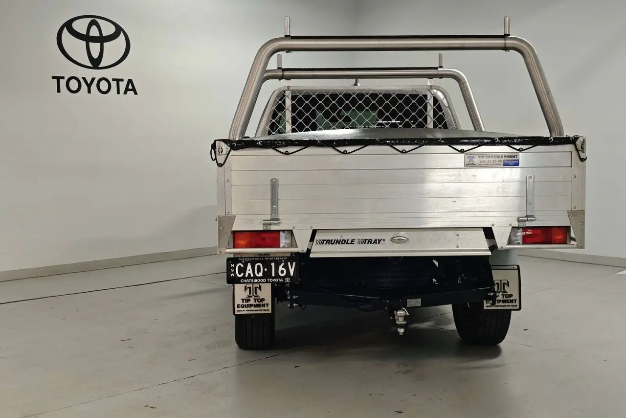 2023 Toyota Hilux Gallery Image 7