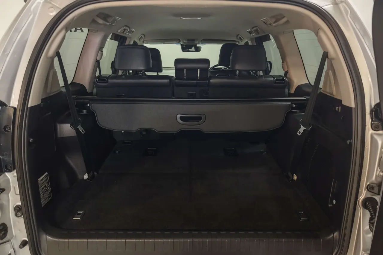 2018 Toyota Landcruiser Prado Gallery Image 12