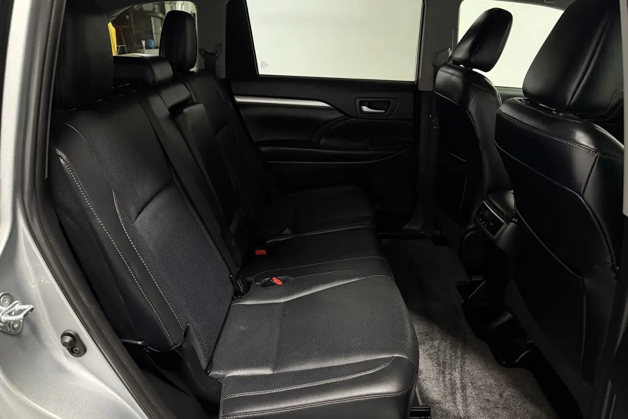 2019 Toyota Kluger Gallery Image 10