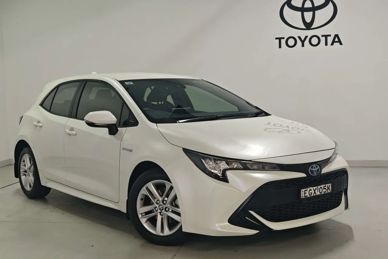 2019 Toyota Corolla Gallery Image 1
