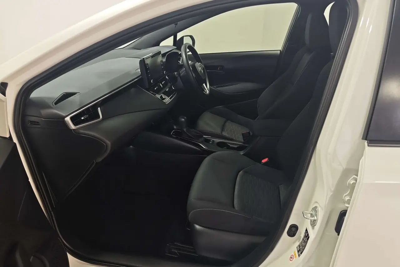 2019 Toyota Corolla Gallery Image 14