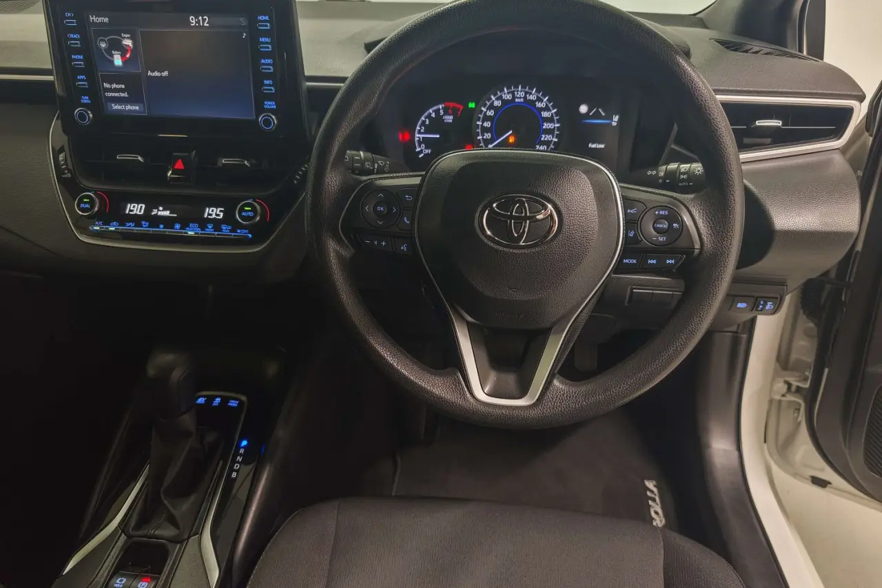 2019 Toyota Corolla Gallery Image 16