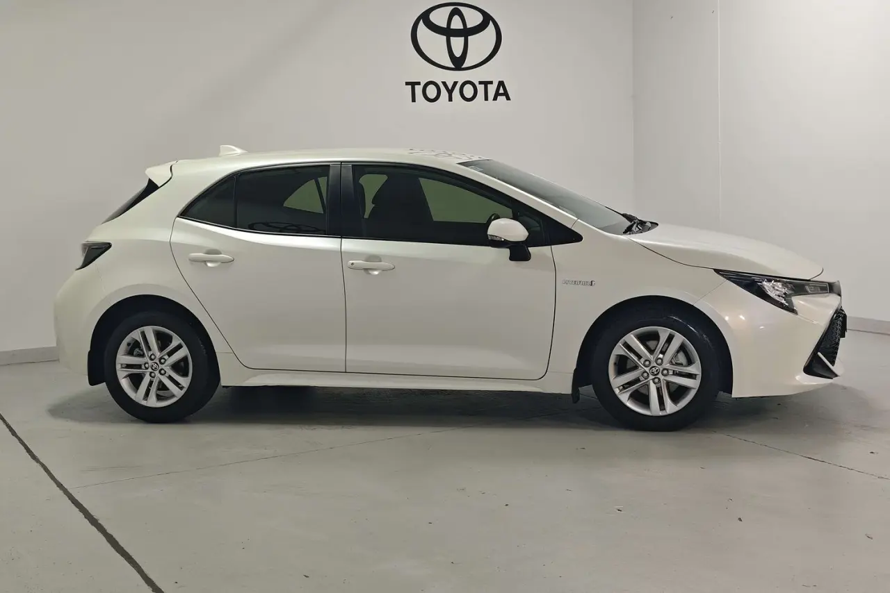 2019 Toyota Corolla Gallery Image 4