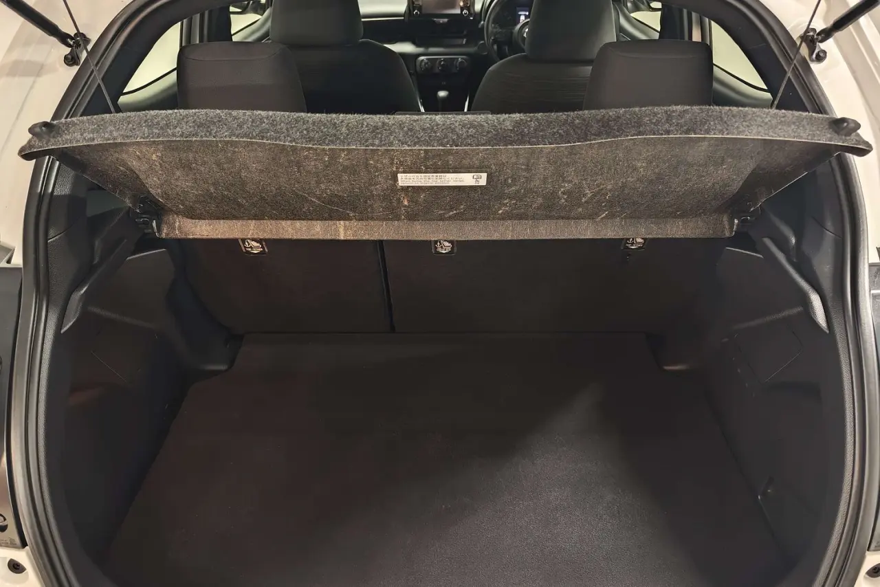 2022 Toyota Yaris Gallery Image 12