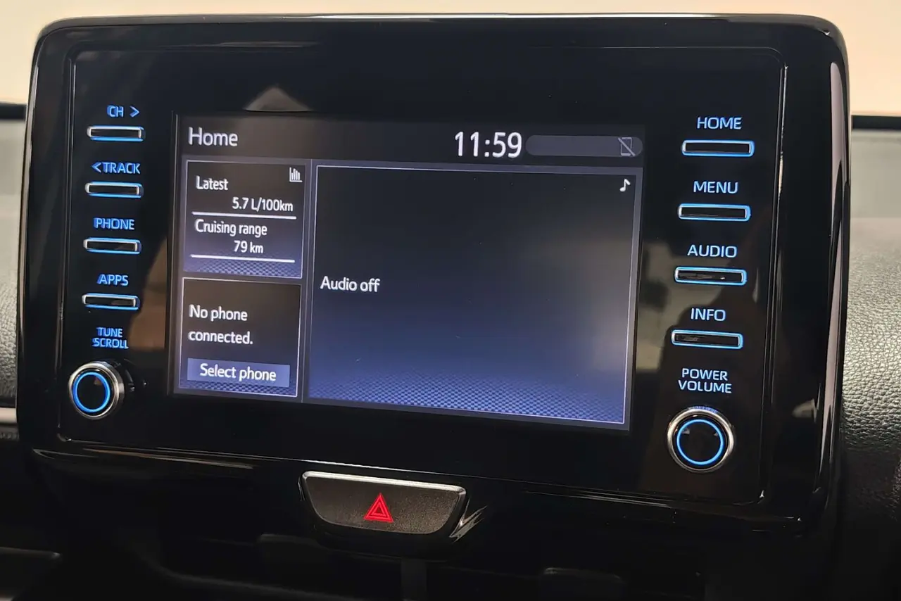 2022 Toyota Yaris Gallery Image 18