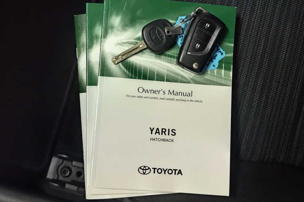 2022 Toyota Yaris Gallery Image 21