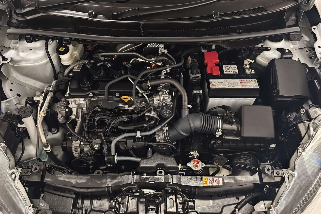 2022 Toyota Yaris Gallery Image 22