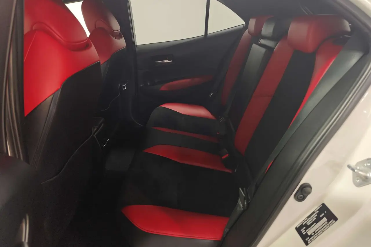 2018 Toyota Corolla Gallery Image 13